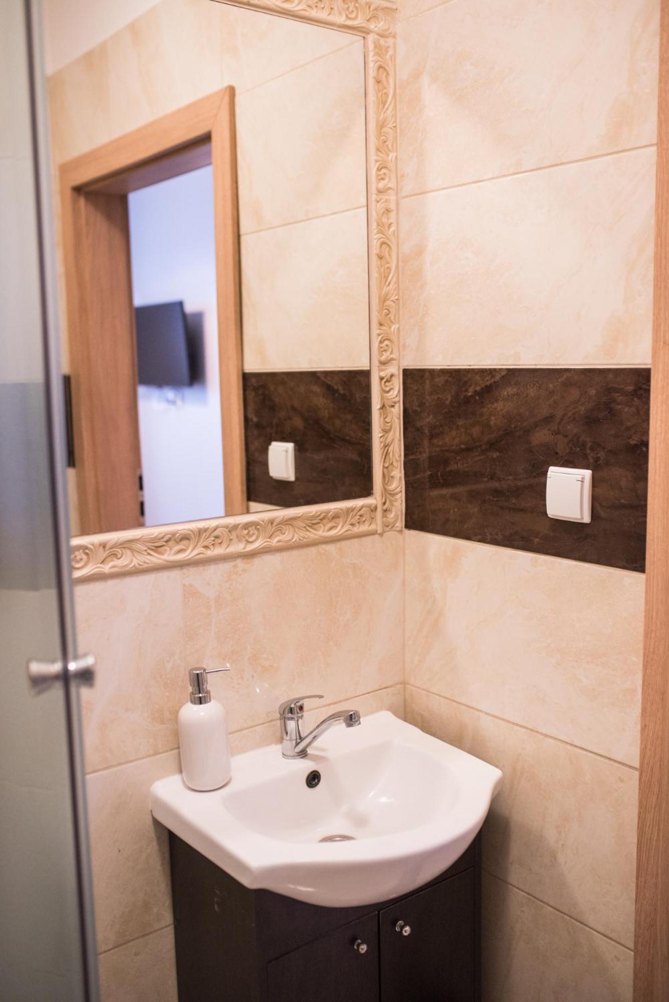 Zajazd U Piasta Kolodzieja Kruszwica Kamer foto